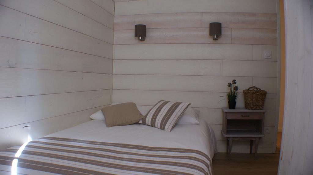 Hotel De La Gare Bayonne Room photo